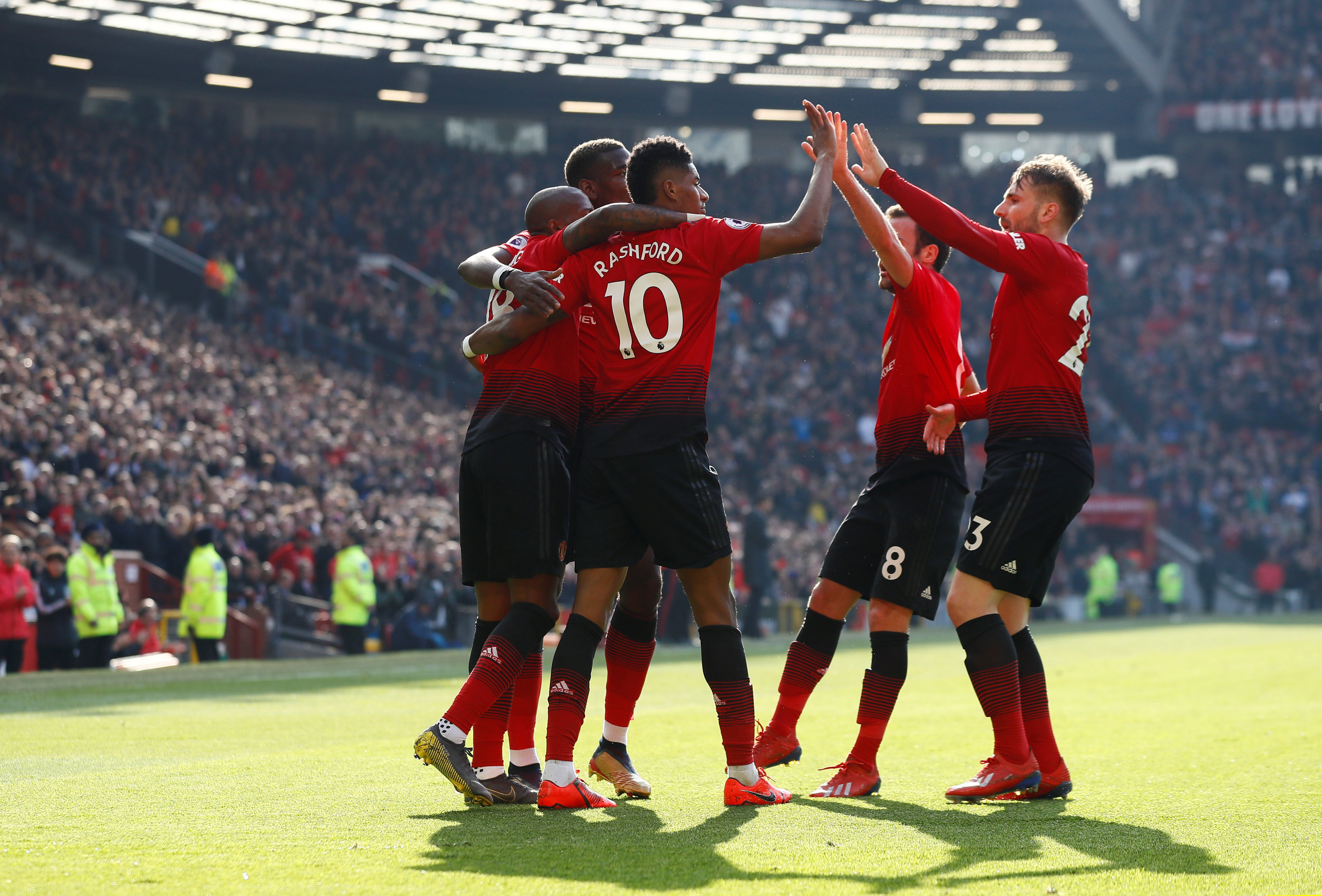 不僅僅是場 不僅僅是場